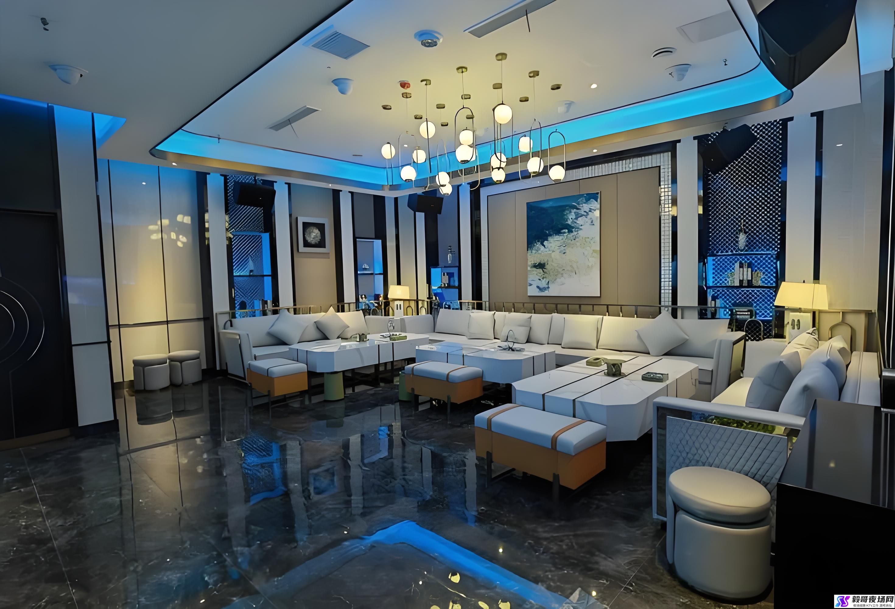 深圳夜总会招聘: 高薪小费机会等你来挑战